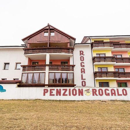 Rodinny Penzion Rogalo Mengusovce Екстер'єр фото